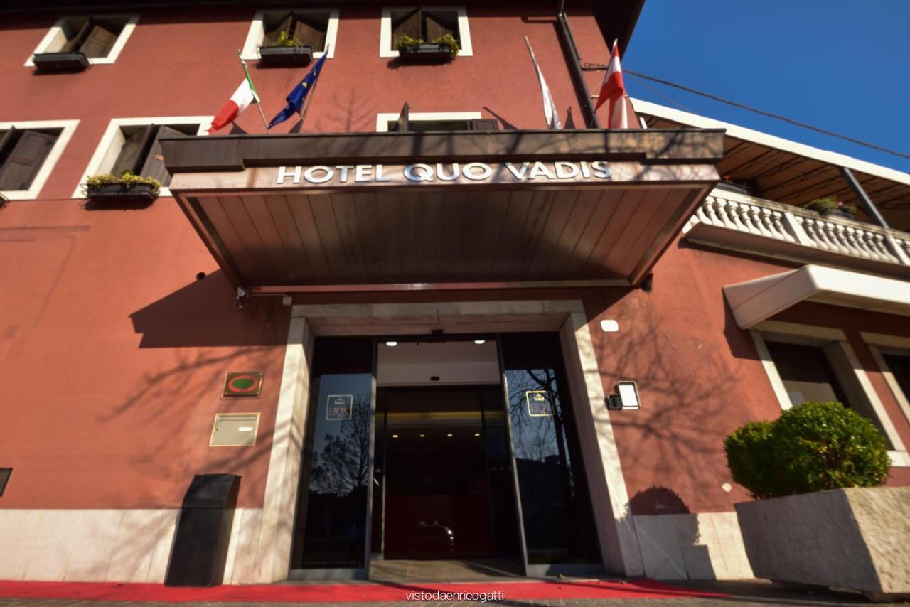 אודינה Hotel Quo Vadis מראה חיצוני תמונה