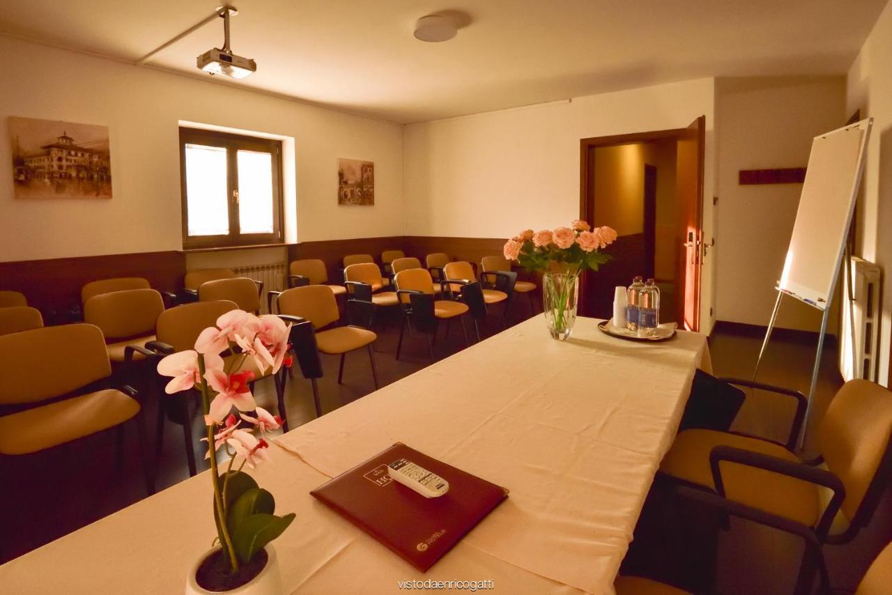 אודינה Hotel Quo Vadis מראה חיצוני תמונה
